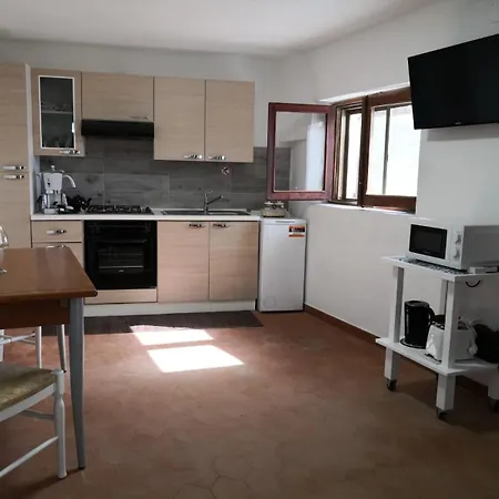 فيلة Clementina -